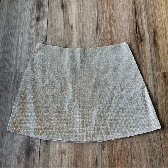 White Fox Breathtaking One Last Time Skirt - Picture 4 of 6